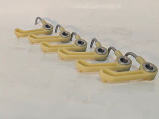 Cummins Diesel Engine Parts 4937308 3968877 Piston Cooling Nozzle for 4B3.9 6A3.4 6B5.9 Diesel Engine Parts Truck Parts 