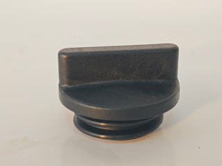 Cummins 3901895 4962608 Filler Cap for 6BT 6L diesel engine part high quality