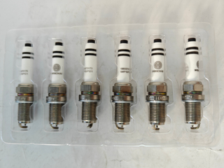 Weichai Genuine Spark Plug 1003373173 for Excavator Forklift Loader Bulldozer Mining Engine Parts