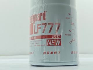 Genuine Fleetguard Genuine Lube Filter LF777 BRAND NEW